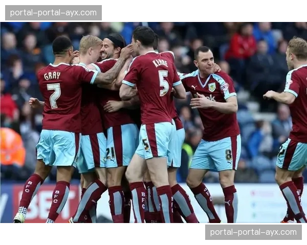 德甲保级大战：狼队伯恩利濒临降级，多队混战